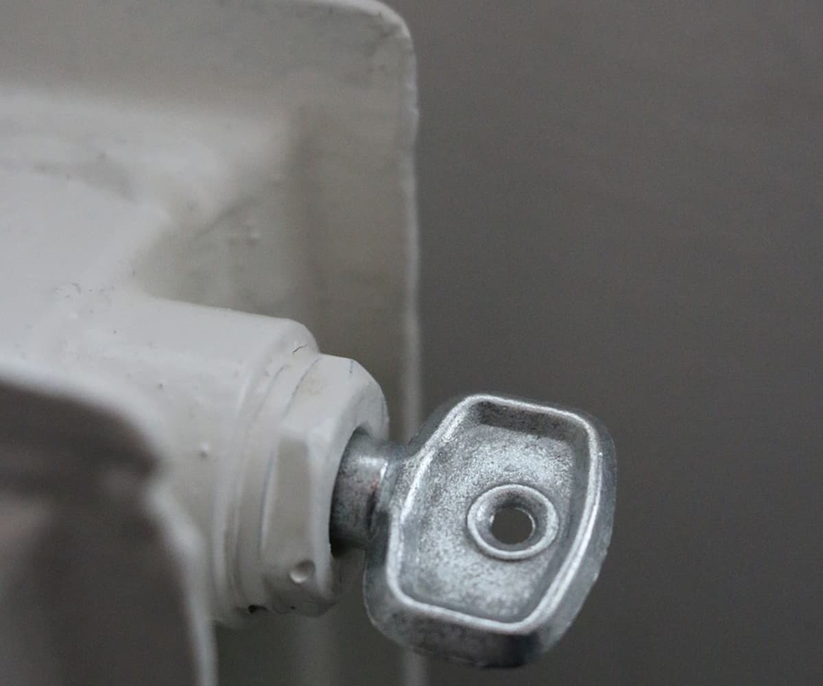 cómo purgar un radiador Climargas